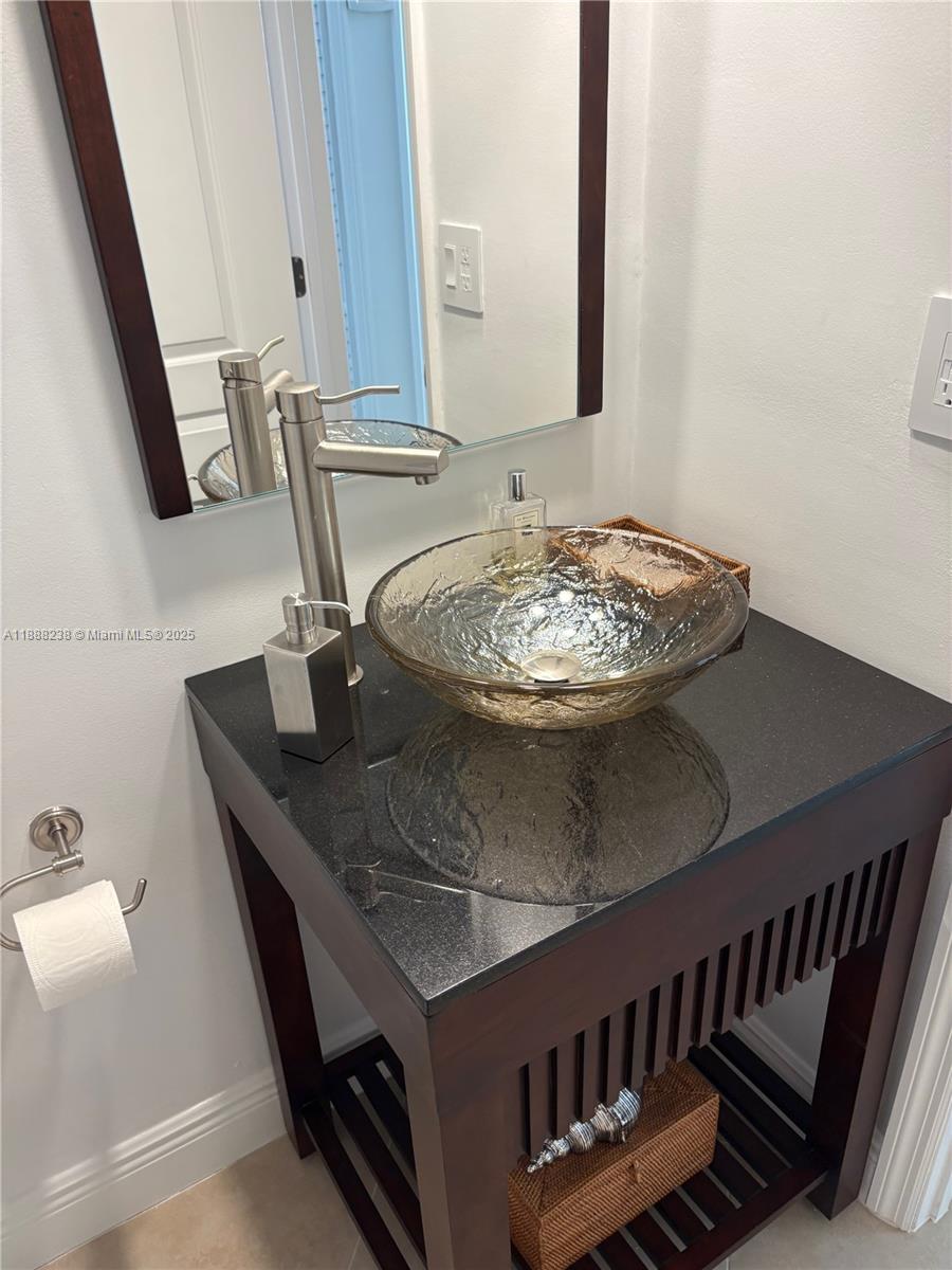 BILTMORE II CONDO - Residential