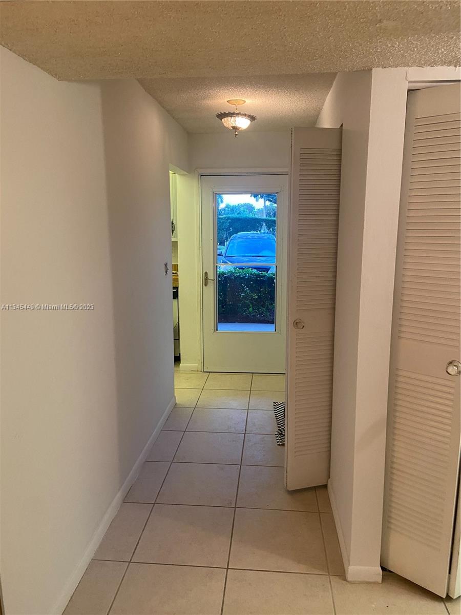 GREENS OF INVERRARY PH 1 - Residential