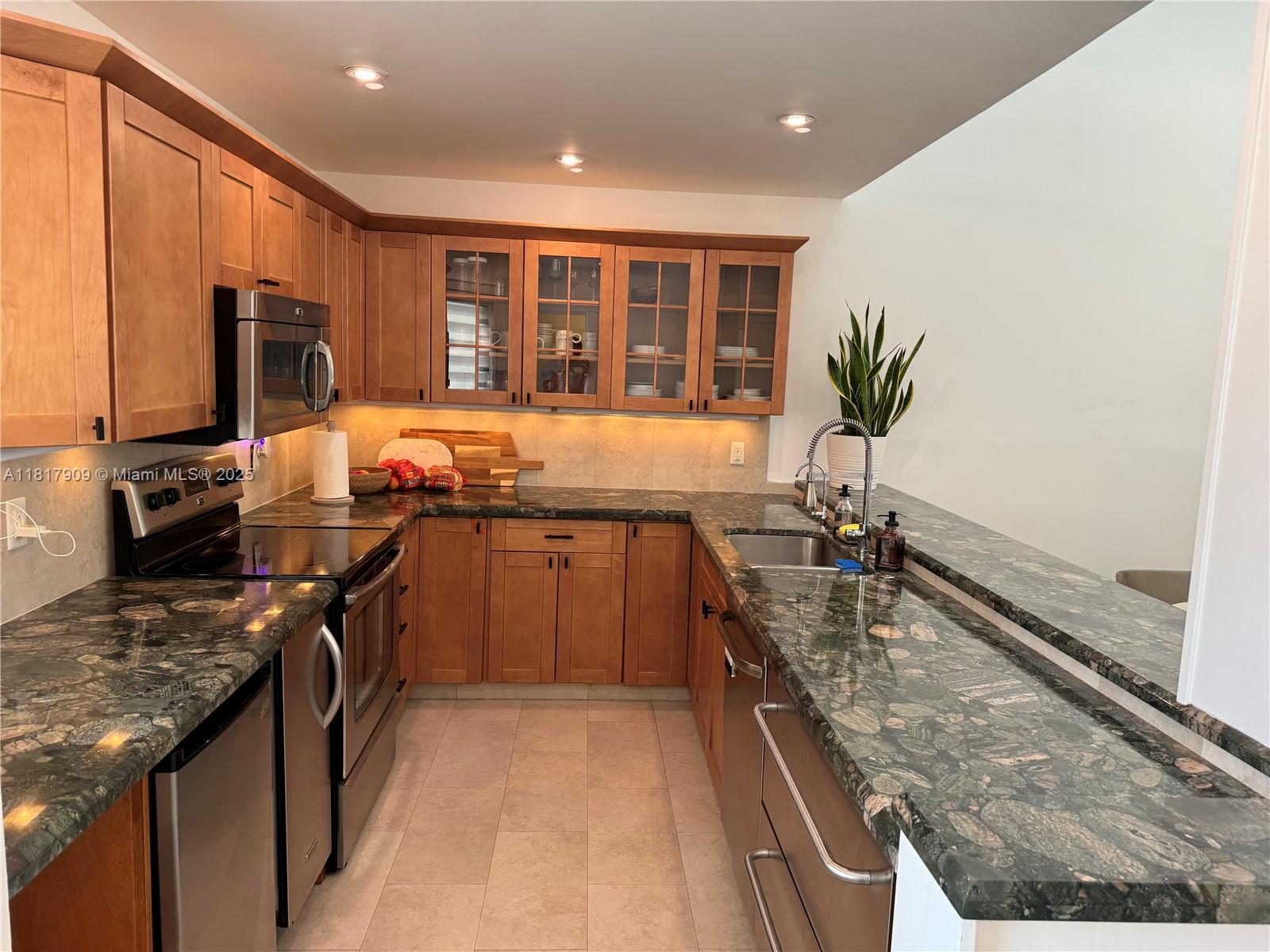 Incredible opportunity in prime Lauderdale By The Sea! Just 0.5 miles from the beach and walking distance to top restaurants and attractions, this fully furnished 2 bed, 2.5 bath townhouse offers the ultimate coastal lifestyle. Enjoy an abundance of natural sunlight, high ceilings, and spacious bedrooms with generous closet space. The home features upgraded bathrooms and a modern kitchen with stainless steel appliances. Don’t miss your chance to live steps from the ocean in one of South Florida’s most desirable beachside communities!