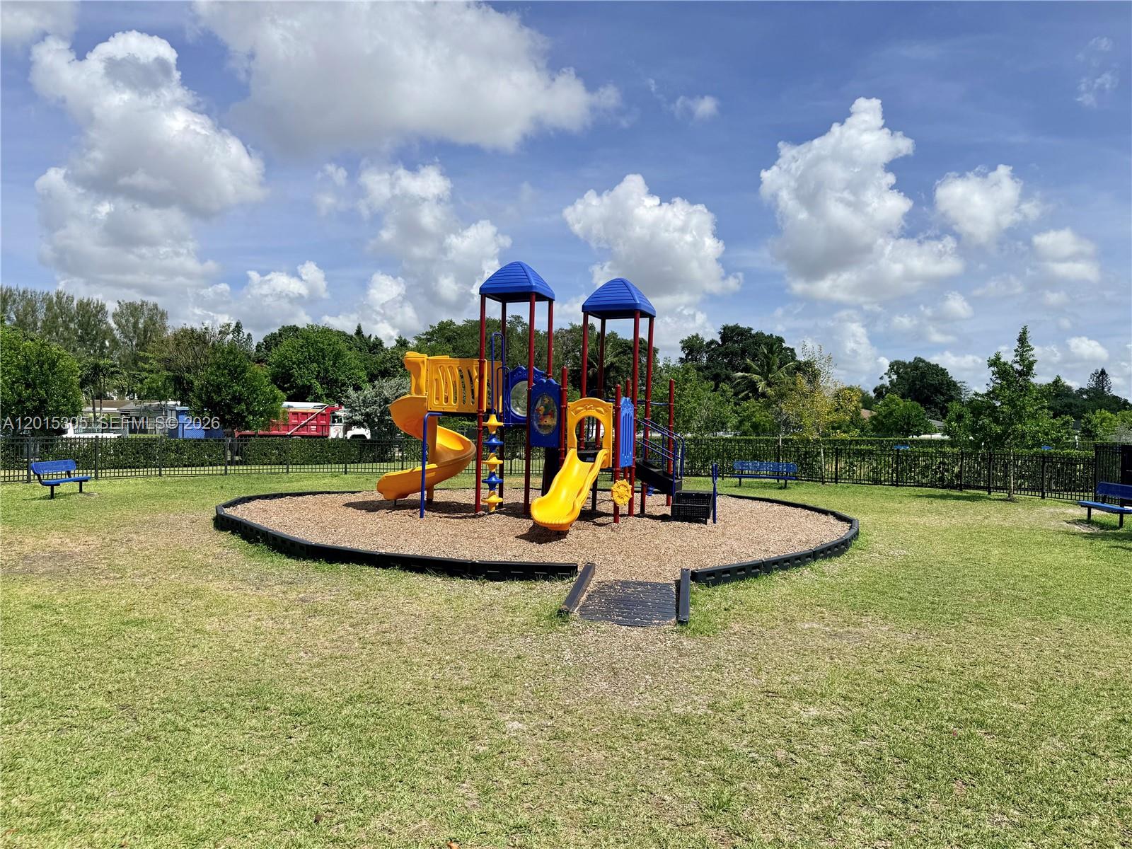 GOLF PARK SEC 1 - Residential