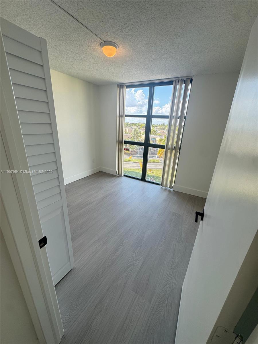 International Park - Residential