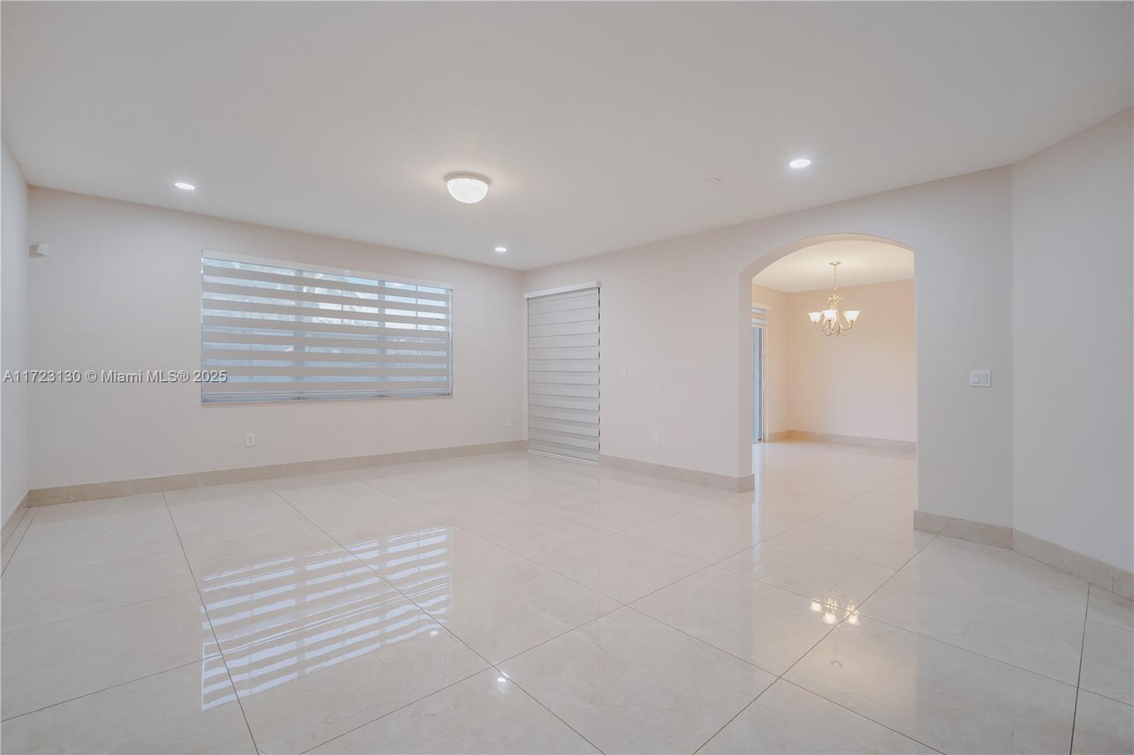 GRAND LAKES PHASE III - Residential