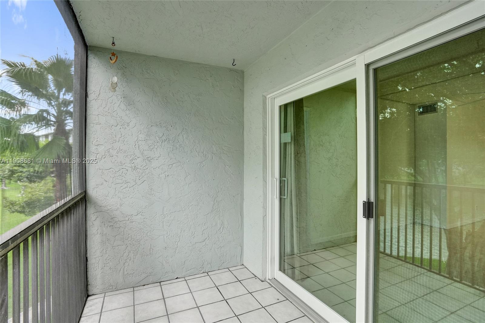 CYPRESS BEND CONDOMINIUM - Residential