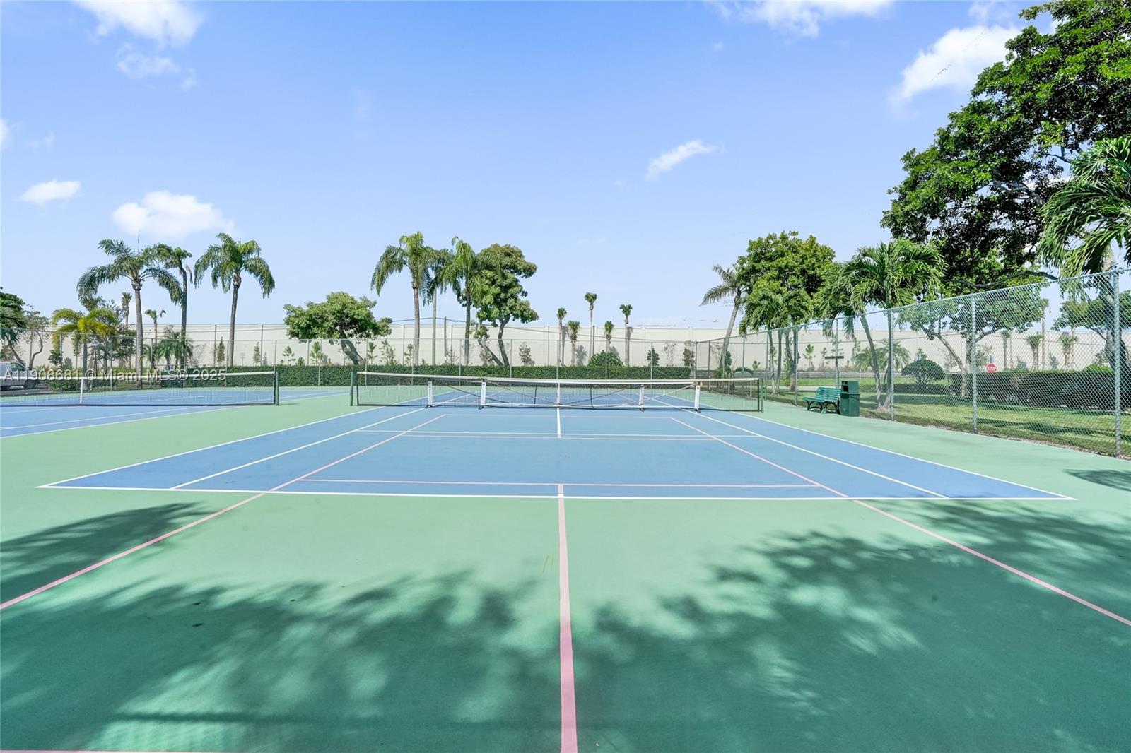 CYPRESS BEND CONDOMINIUM - Residential