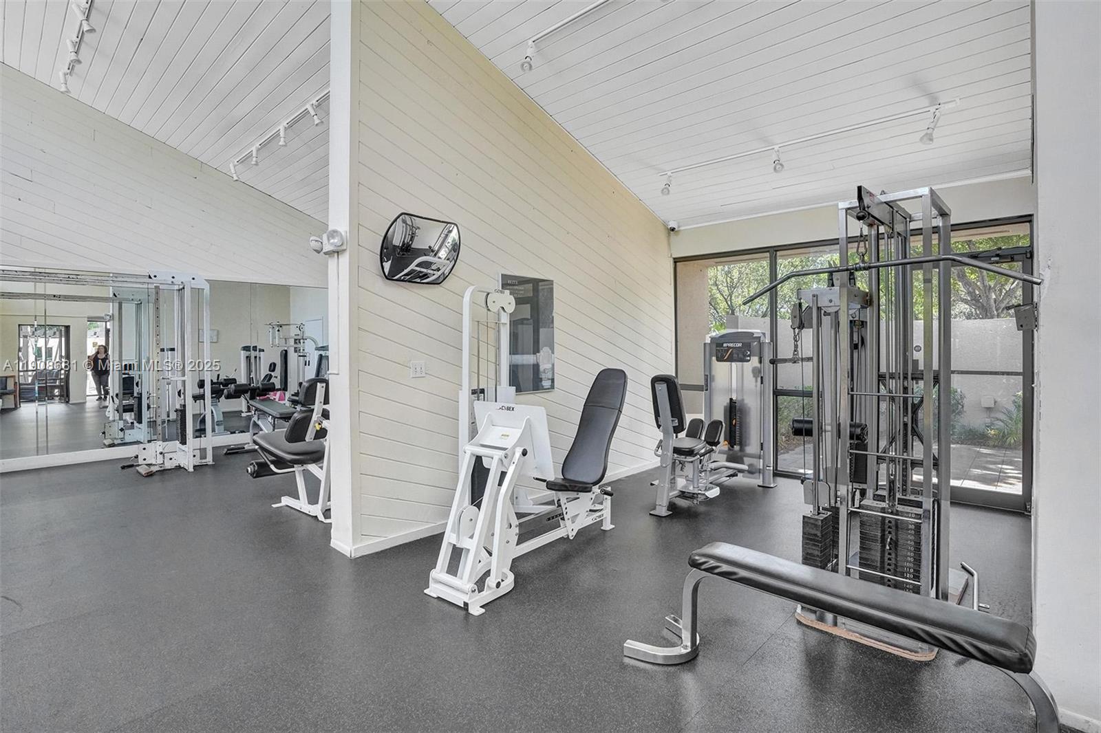 CYPRESS BEND CONDOMINIUM - Residential