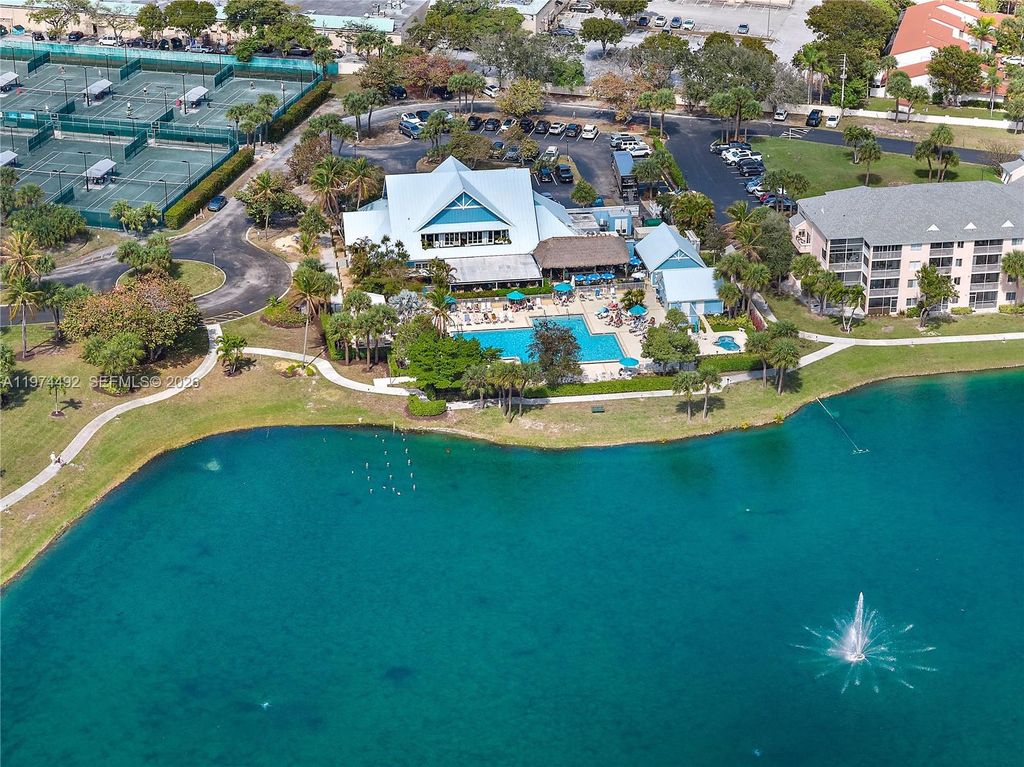 Photo of 353 S Us Highway 1 #409, Jupiter, FL 33477 (MLS # A11974492)