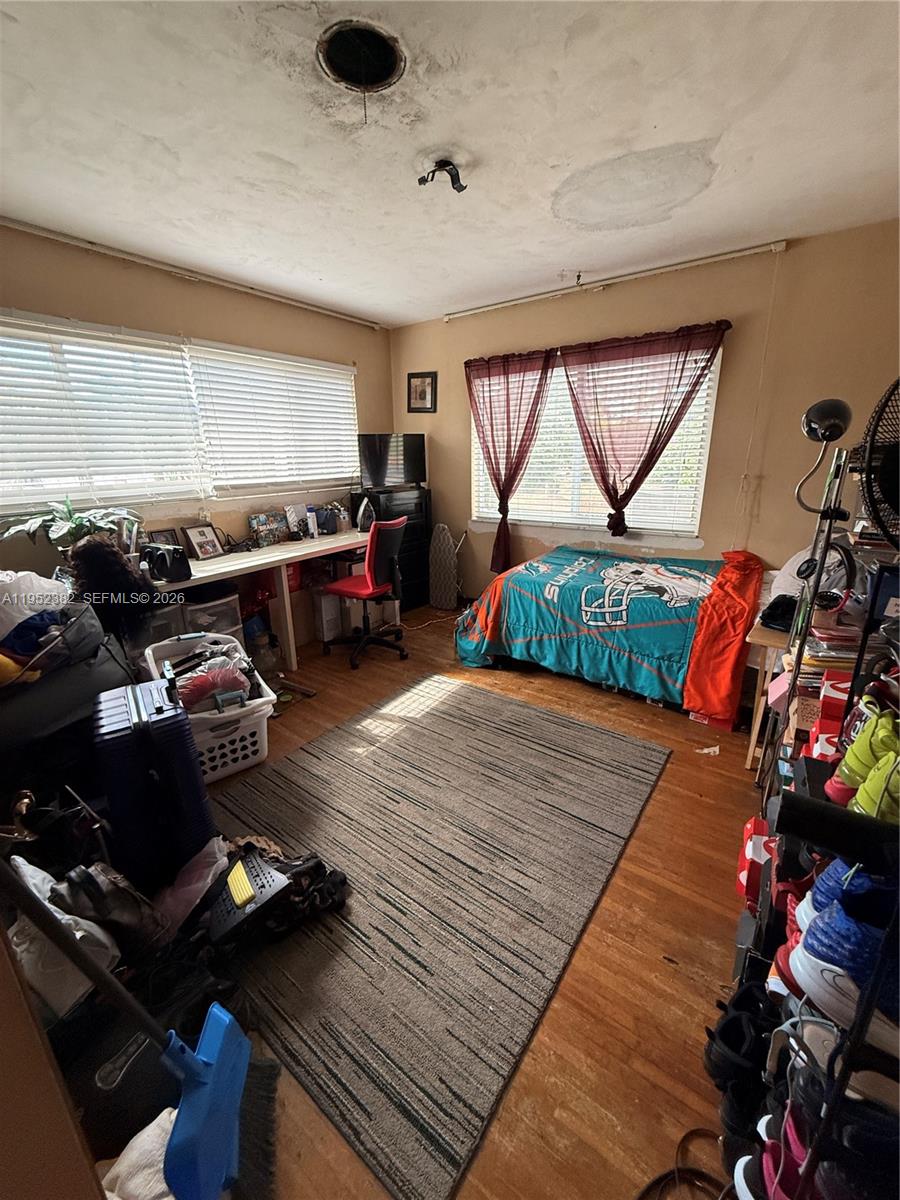 SUNNY ISLES INLAND - Residential