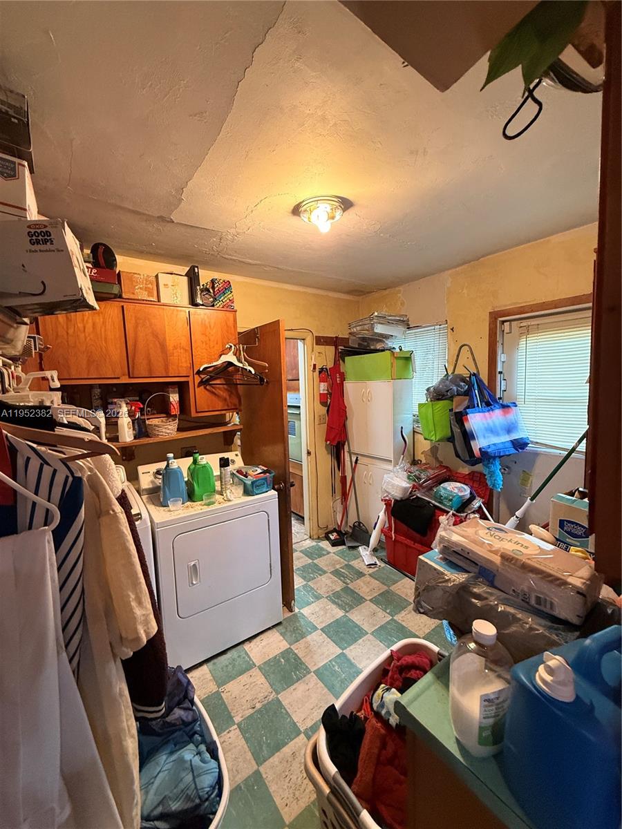 SUNNY ISLES INLAND - Residential