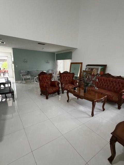 WEITZER LAGO MAR HOMES - Residential