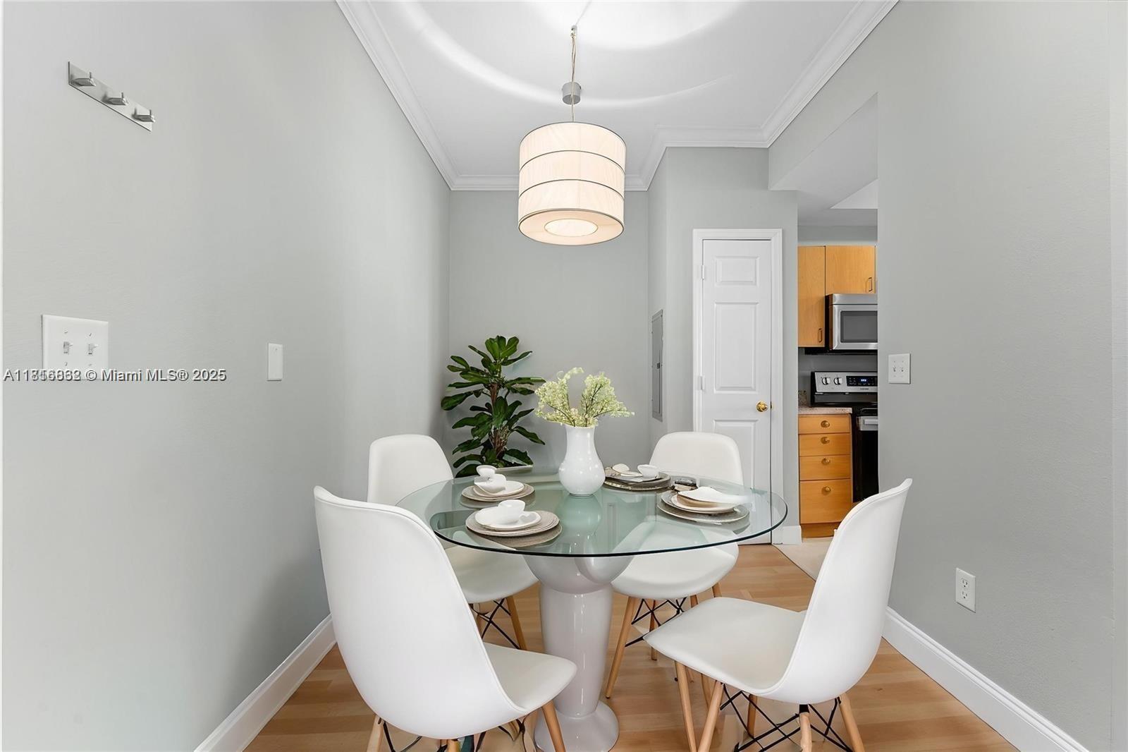 533 NE 3rd Ave 304