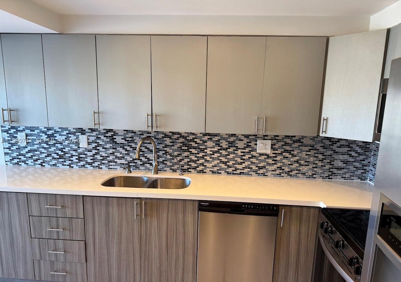 MILLER GARDENS CONDO - Residential