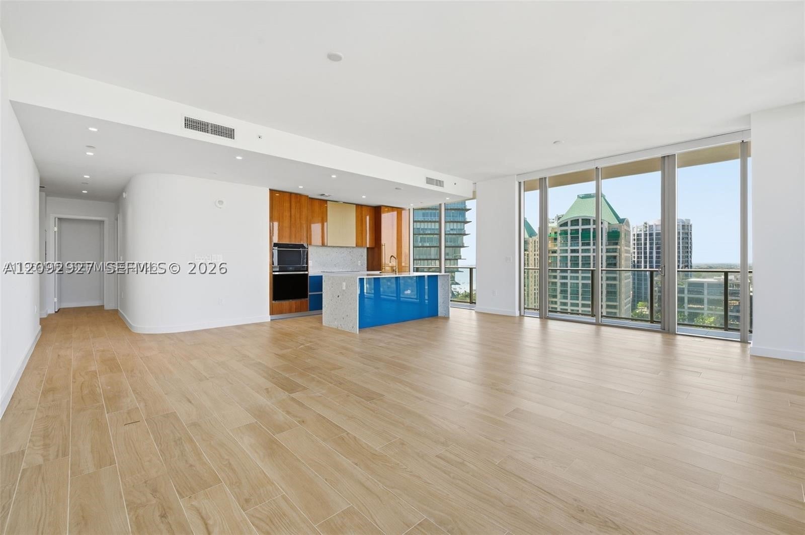 2678 Tigertail Ave 1501