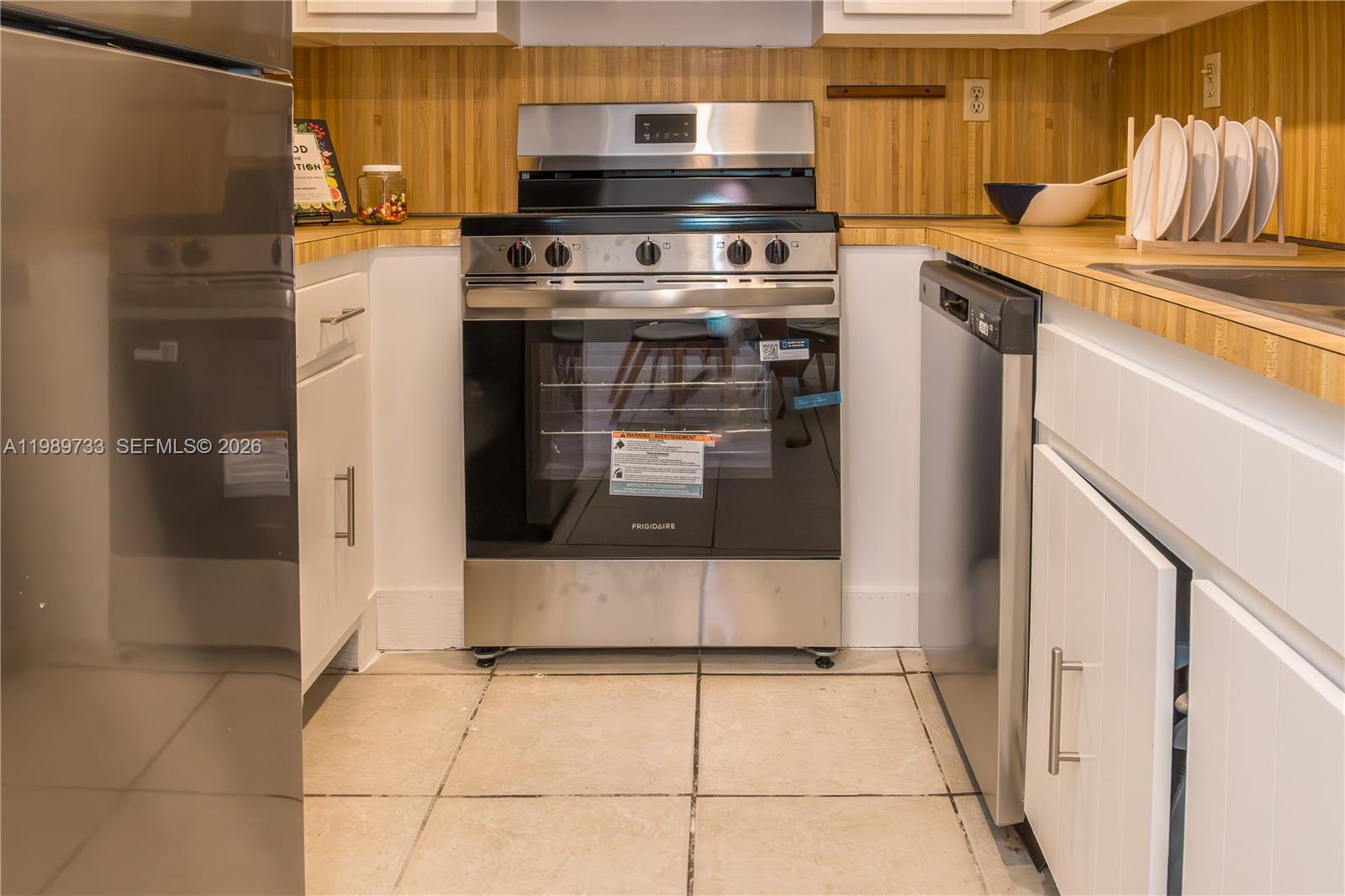 WESTLAND MANOR CONDO - Residential