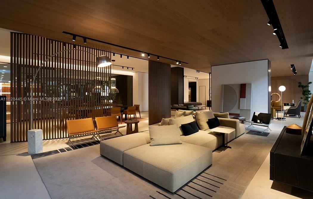 MODERN GARDENS AT DELRAY - Residential