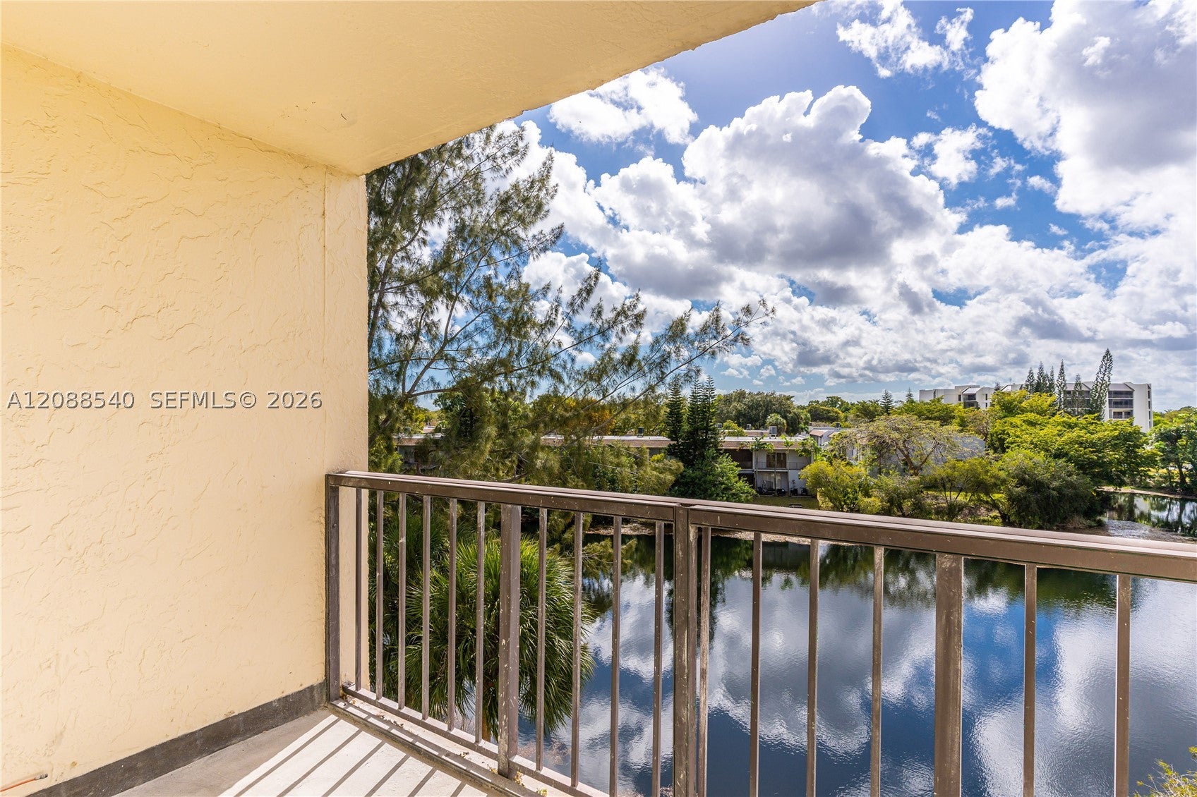 14250 SW 62nd St 423