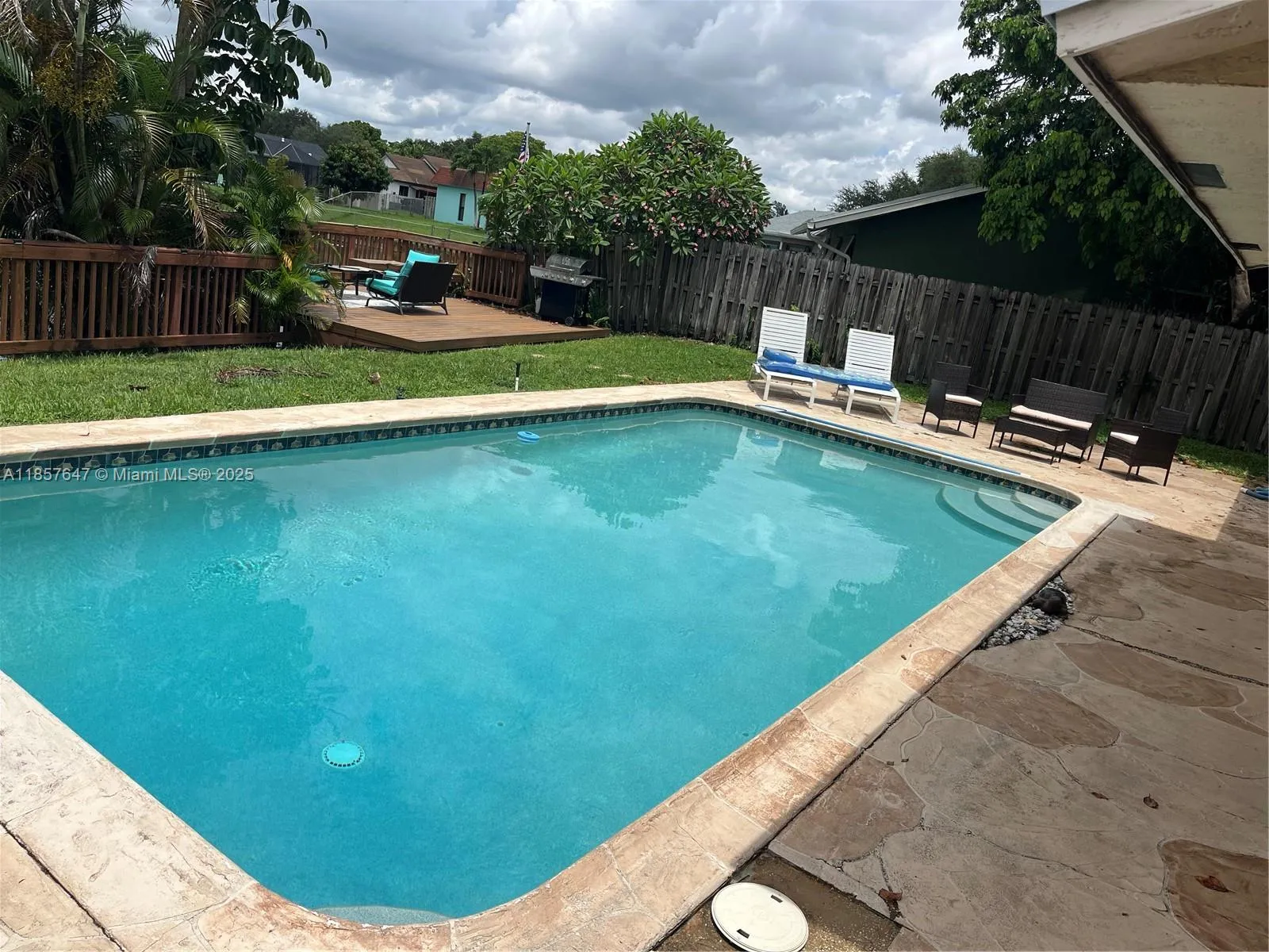 Cooper City, Florida 33328, United States, 3 Bedrooms Bedrooms, ,2 BathroomsBathrooms,Residential,Active,190501