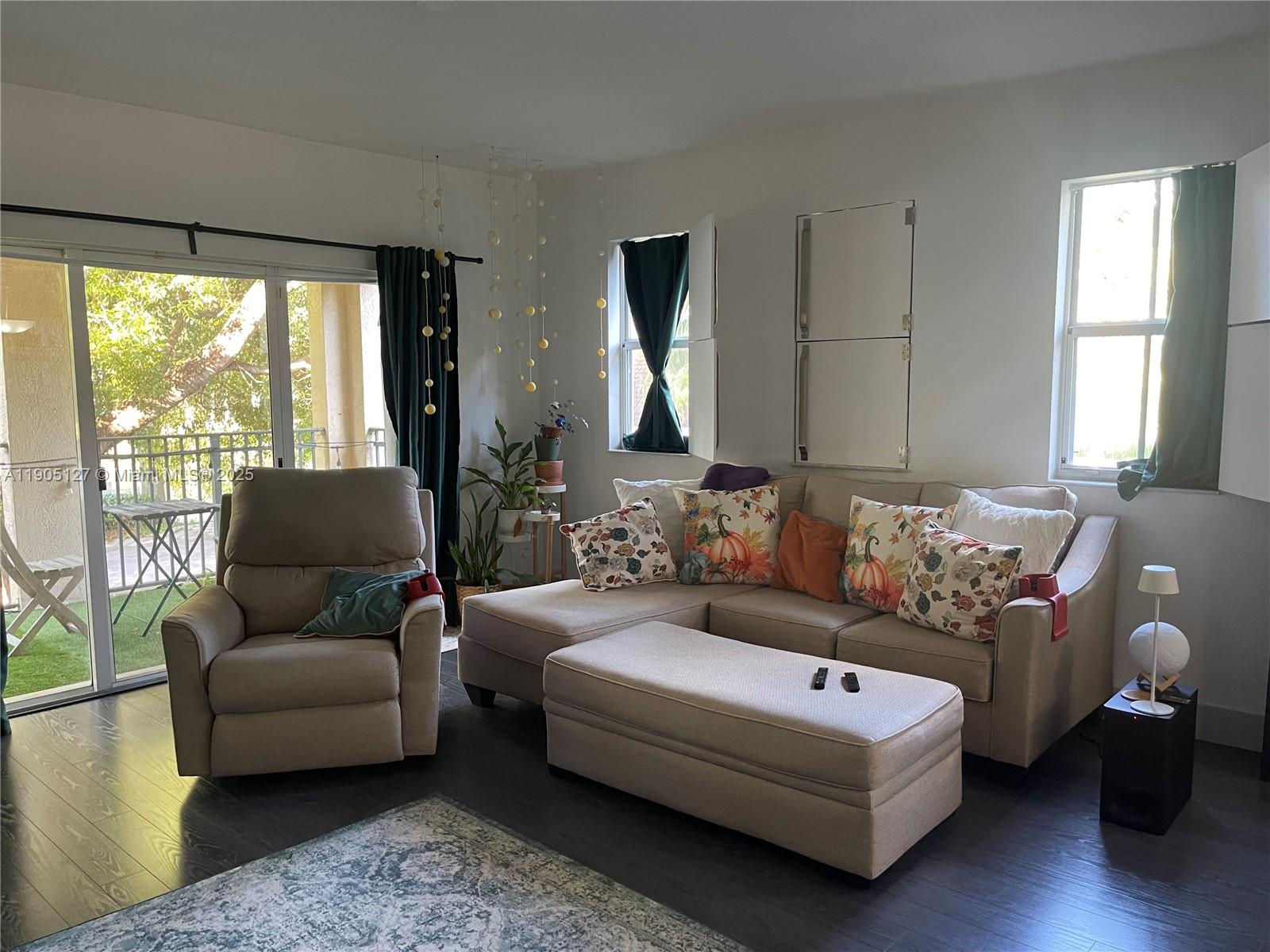 AVENTINE AT MIRAMAR CONDO - Residential Lease