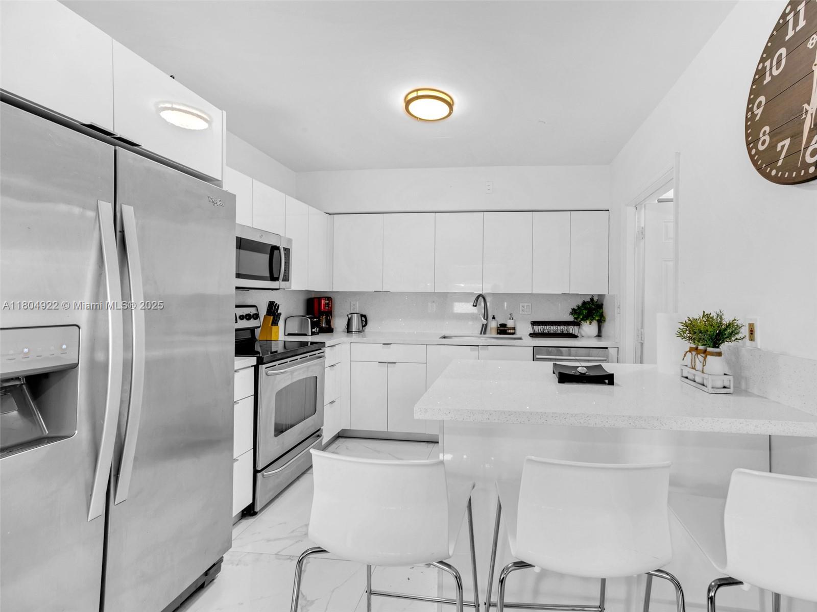 LINCOLN PARK REPLAT - Residential Lease