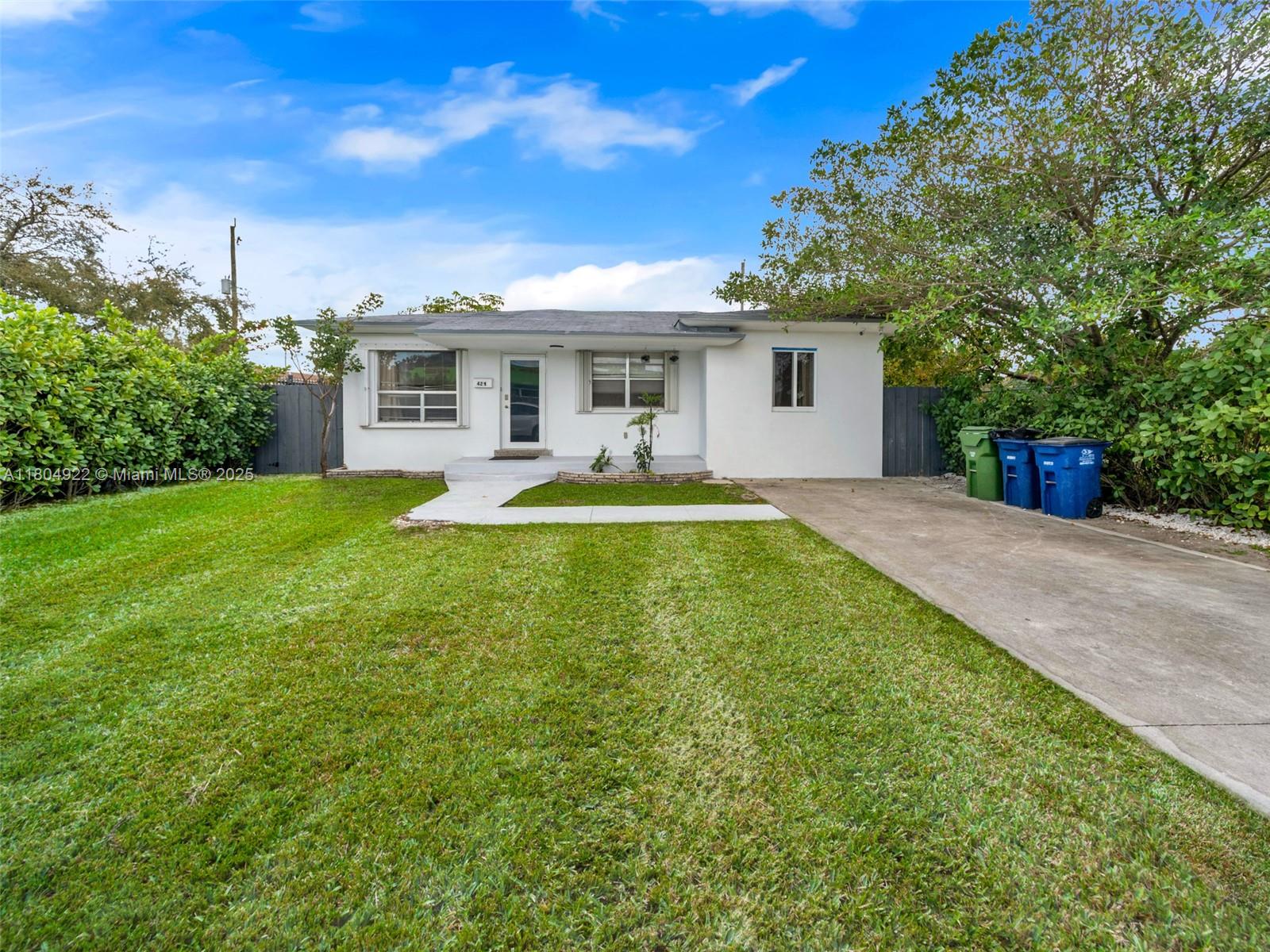 LINCOLN PARK REPLAT - Residential Lease