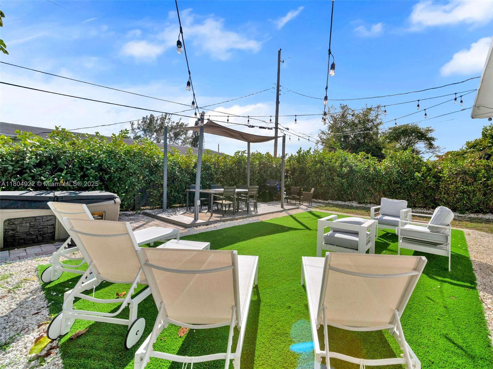 LINCOLN PARK REPLAT - Residential Lease