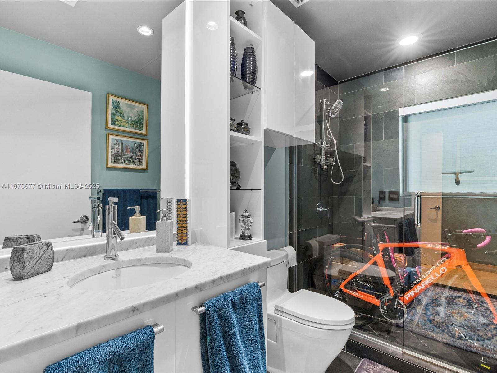 900 BISCAYNE BAY CONDO - Residential