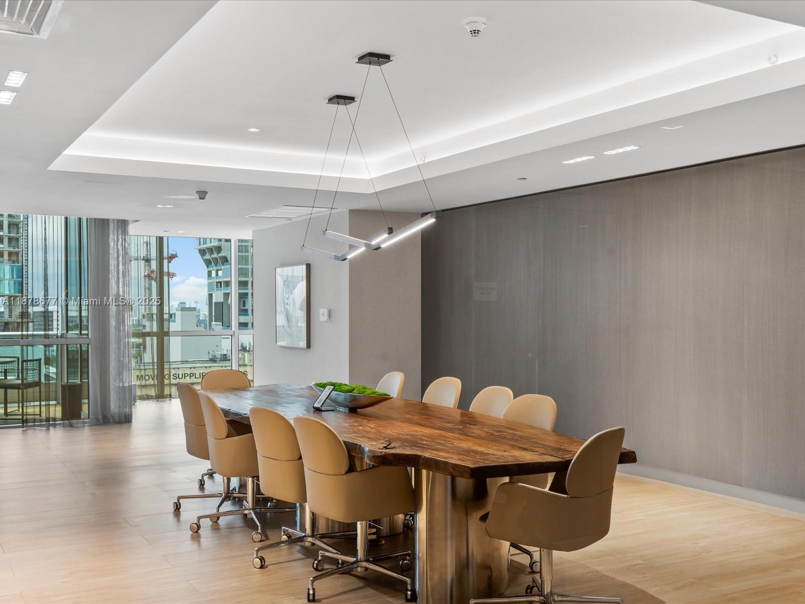 900 BISCAYNE BAY CONDO - Residential