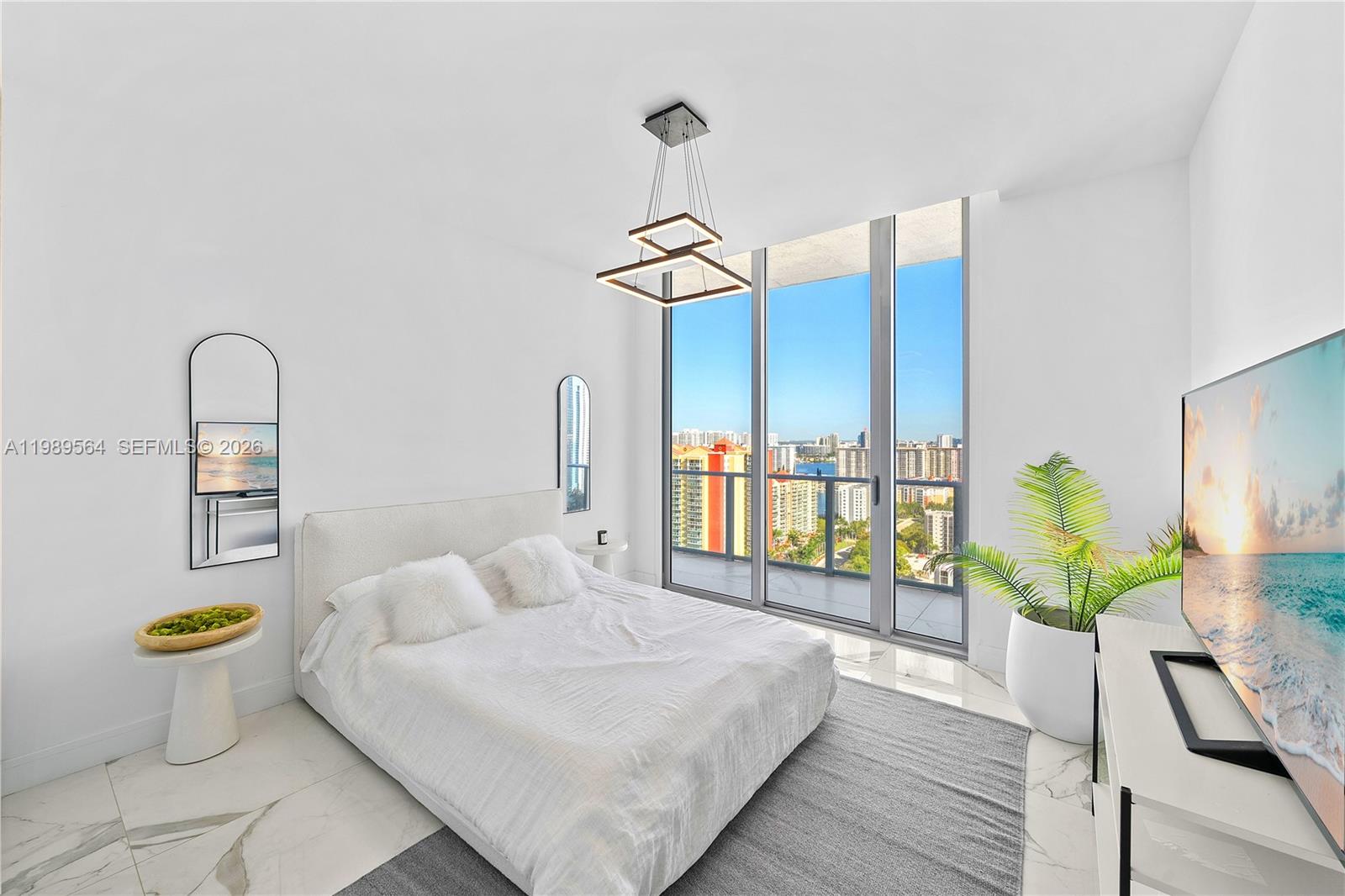 PARQUE TOWERS CONDO - Residential