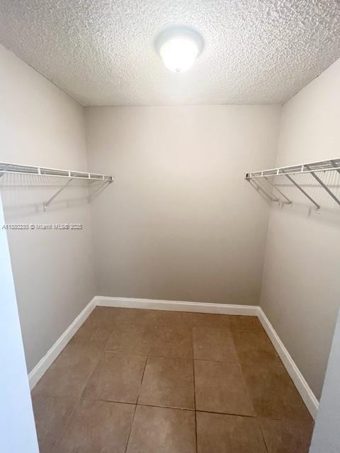 FIRST ENCOUNTER CONDO - Residential Lease