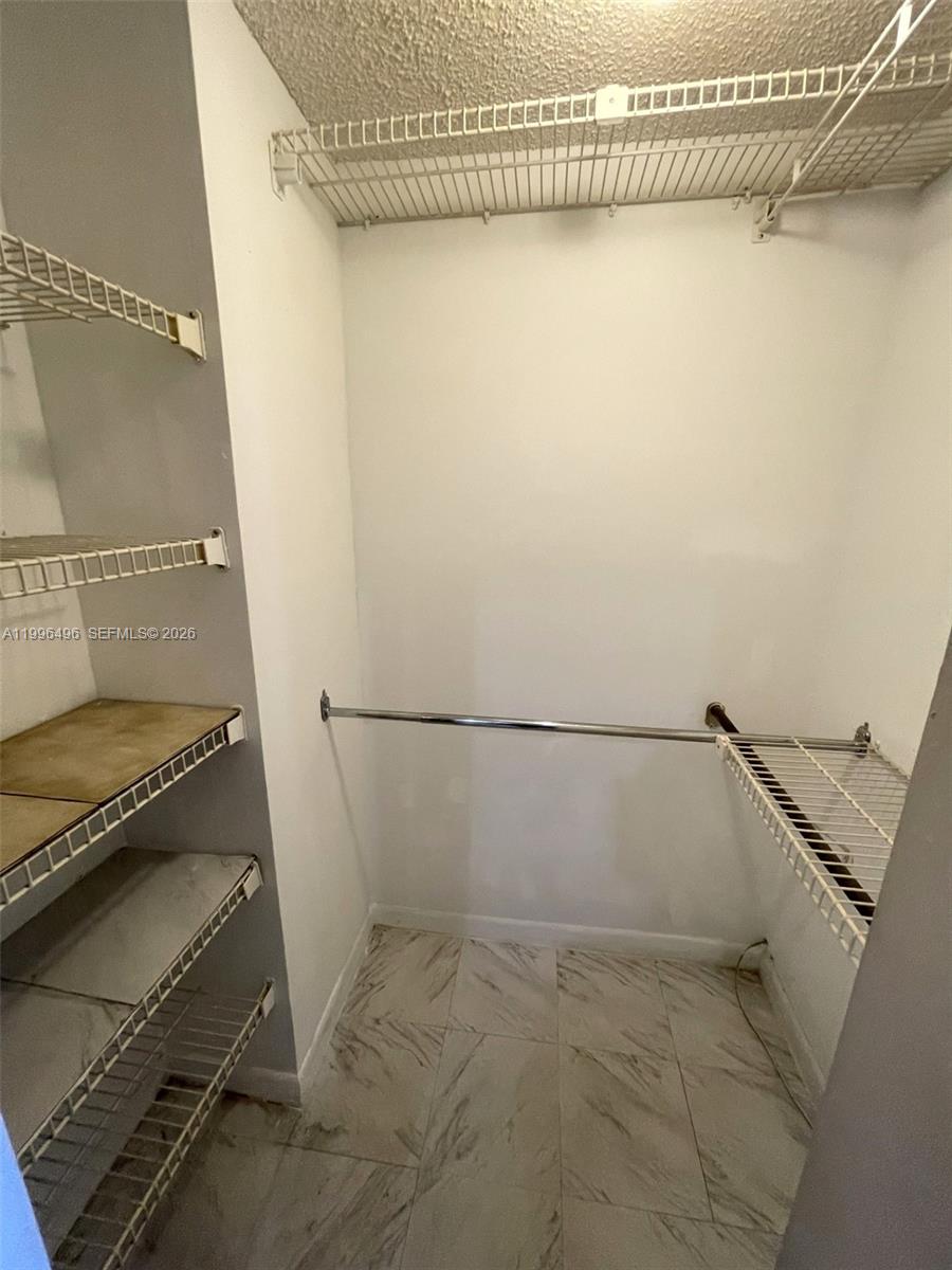 COURTYARDS OF BROWARD CON - Residential Lease