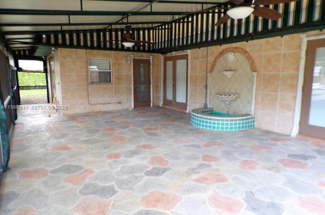 SUNNY ACRES - Residential