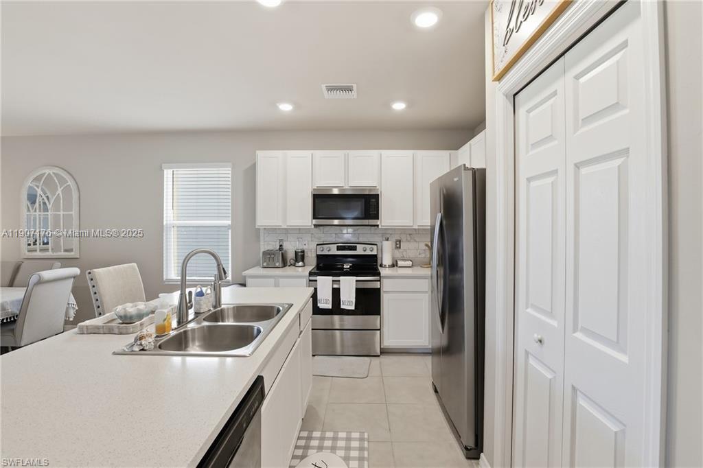 MEADOWWOOD - Residential