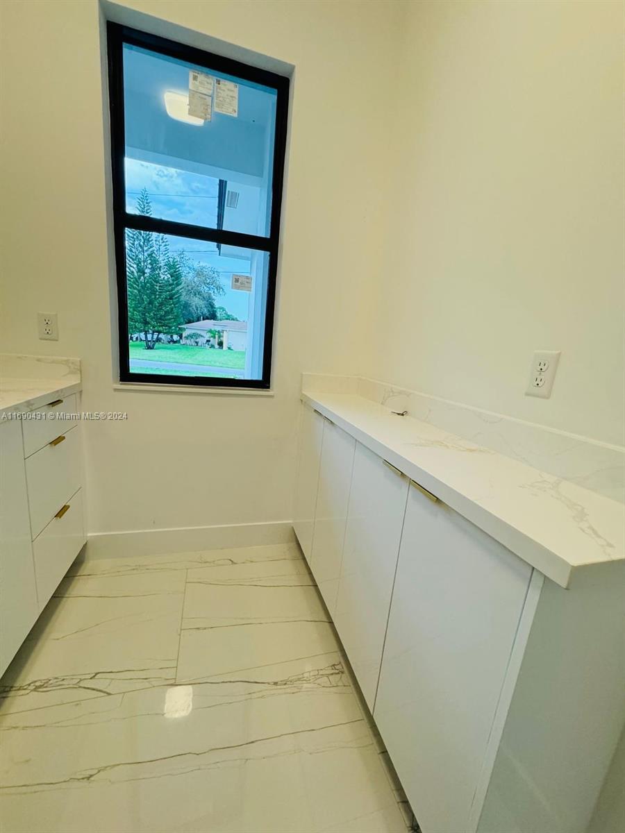 PORT ST LUCIE SECTION 5 - Residential