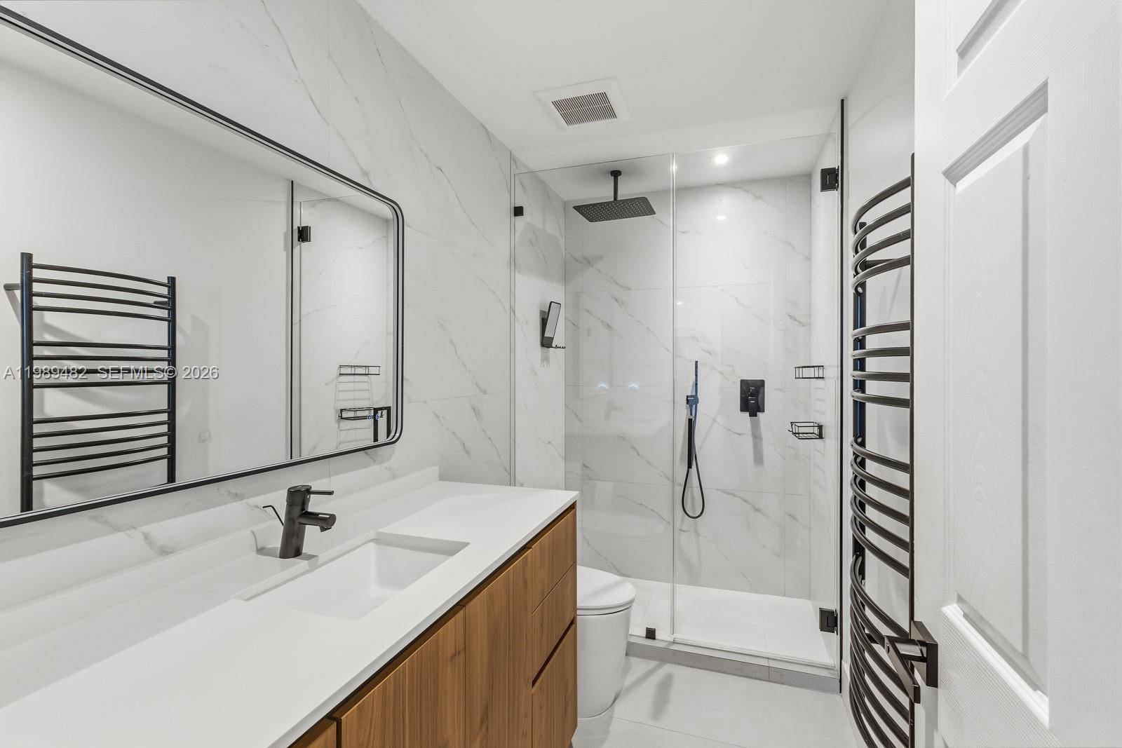 THE EMERALDBAY @ KEY COLO - Residential