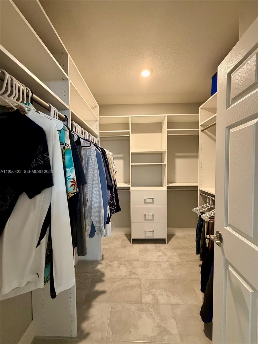 CREEKSIDE PLAT NO 1 - Residential