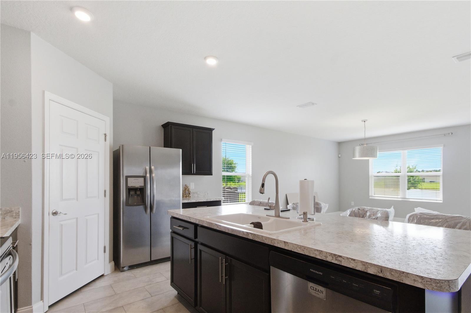 CREEKSIDE PLAT NO 1 - Residential