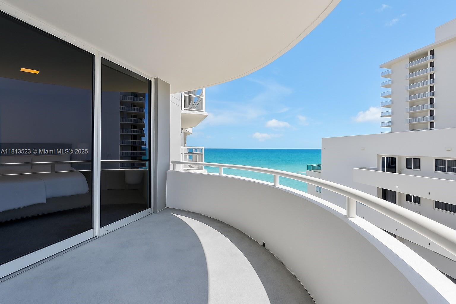 6301 Collins Ave 1405