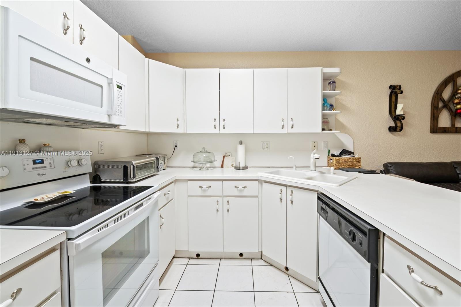 CHRISTYS 5TH ADDN - Residential