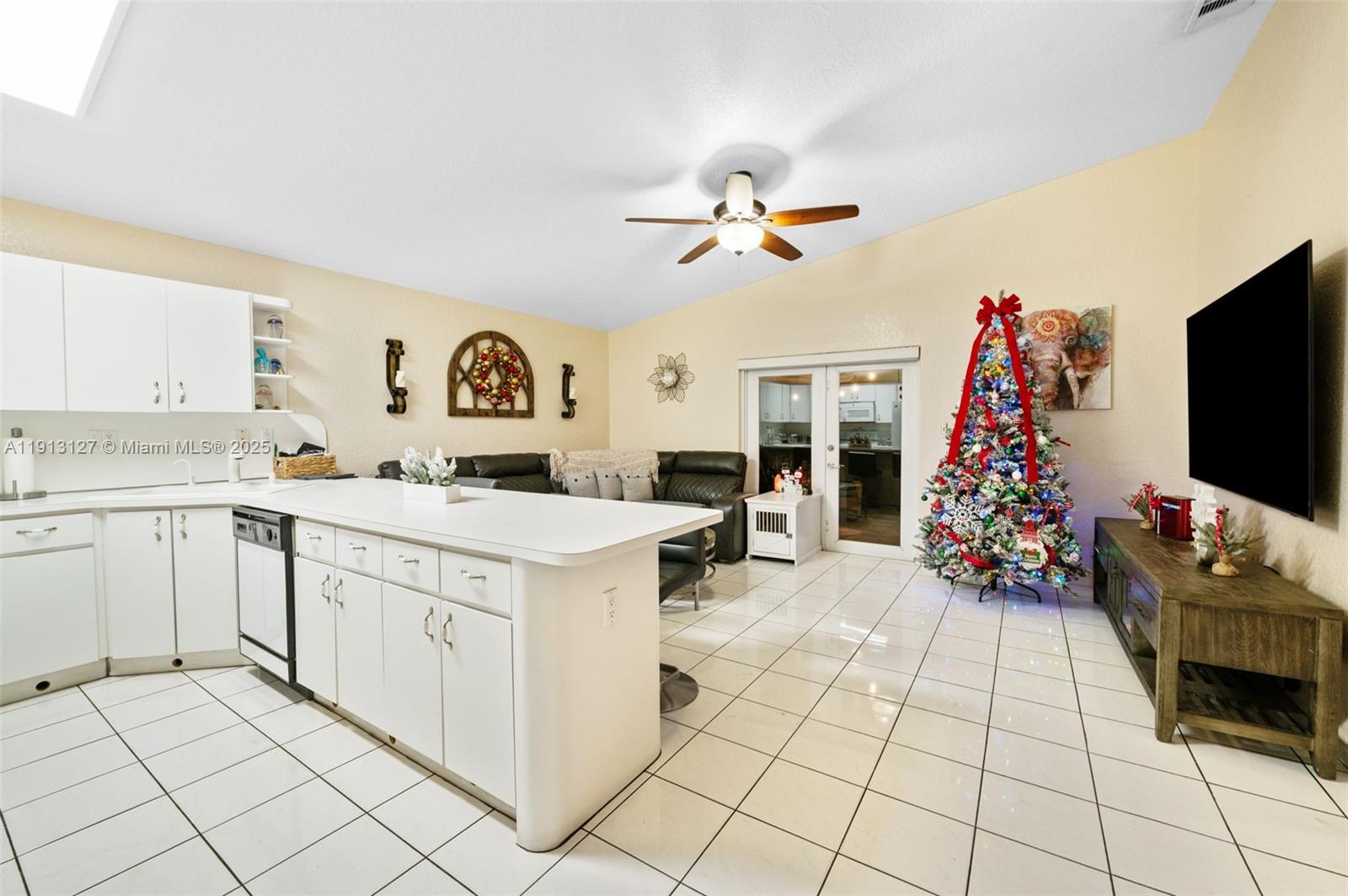 CHRISTYS 5TH ADDN - Residential