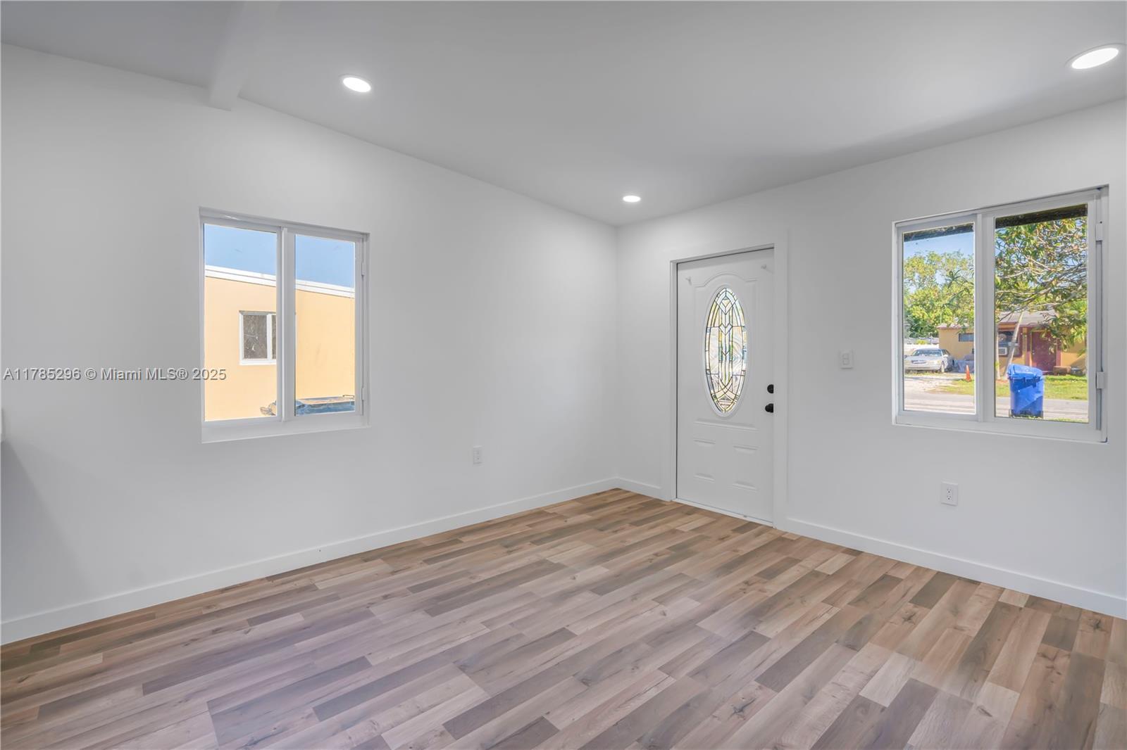 2350 NW 14th St
