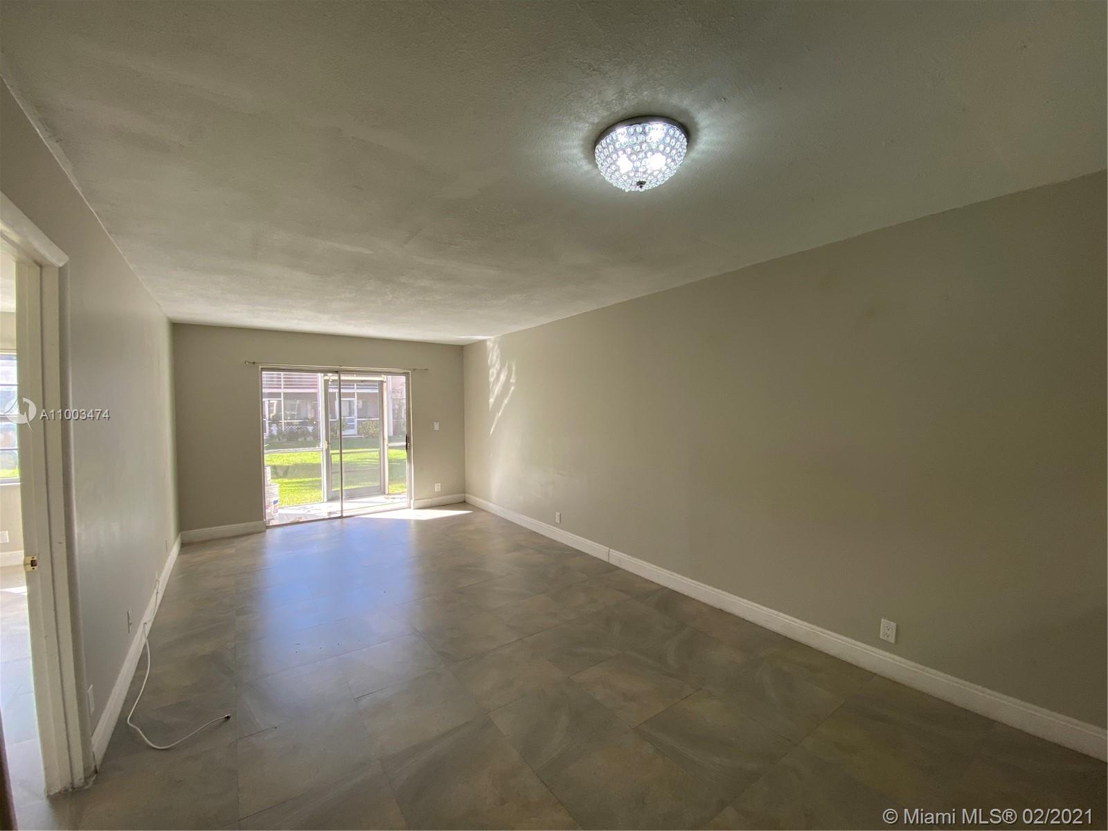 1/1 condo on first floor of building. Parking space located in front of unit. Recently renovated bathroom, new tile floors and freshly painted. Stainless steel appliances. Screened in patio that leads onto the garden/bbq area/community pool area.
Dimensions believed to be accurate.