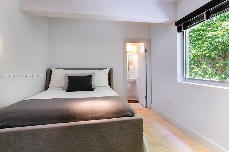 SAN MARINO ISLAND - Residential Lease