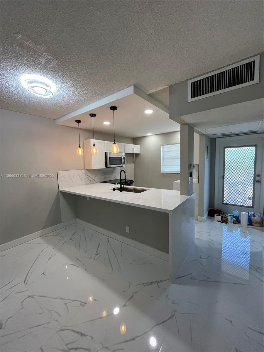 5102 NW 36th St 605