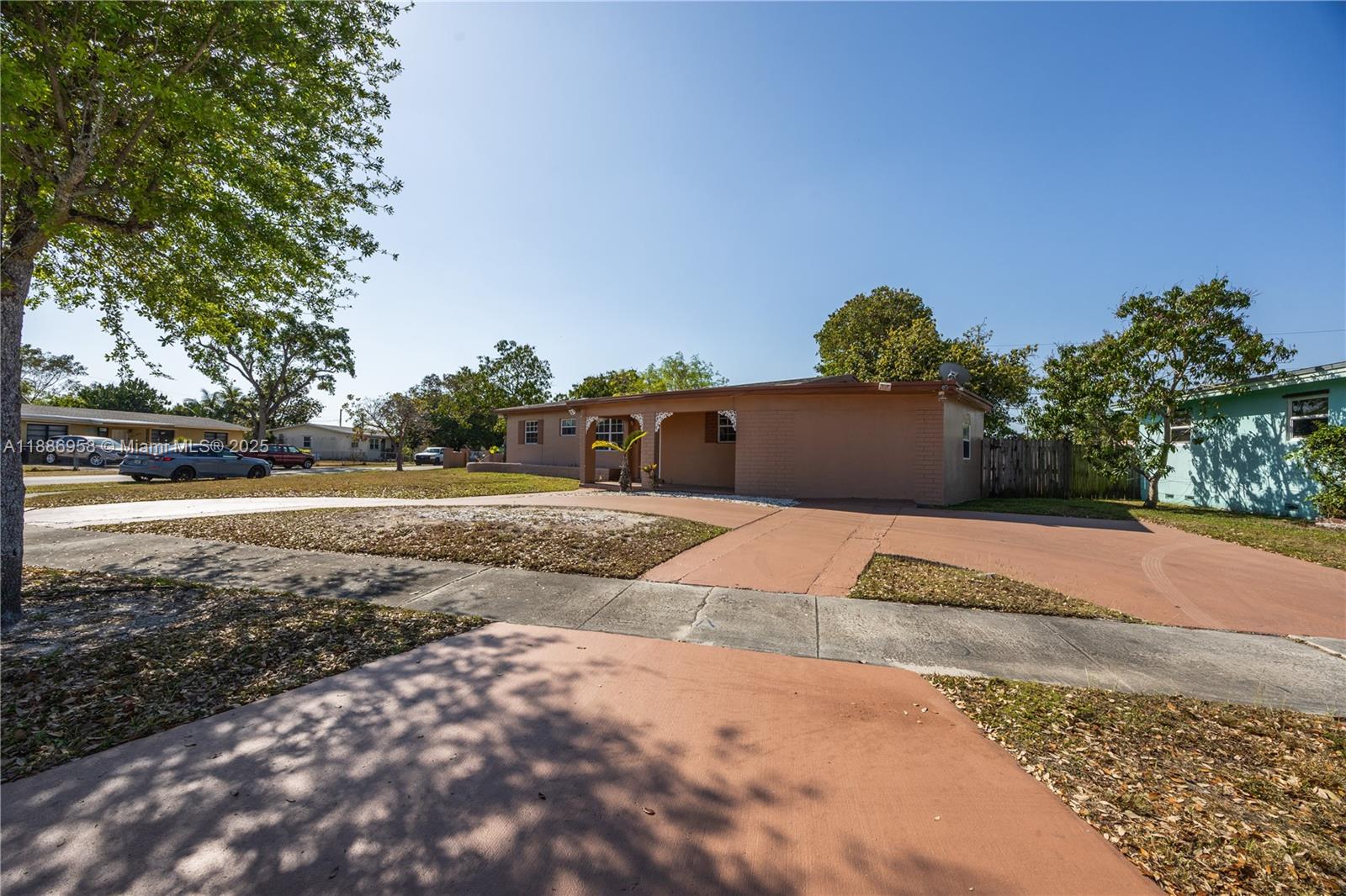 REPLAT OF PORTIONS OF RIC - Residential