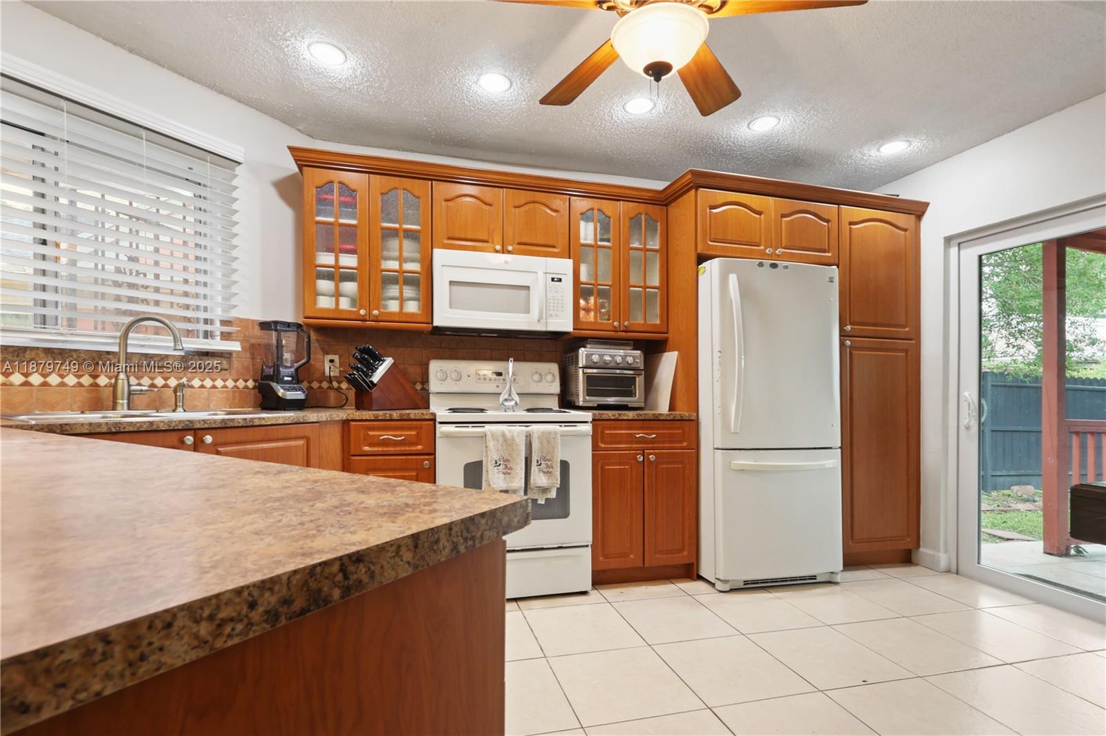 LORMAR I - Residential