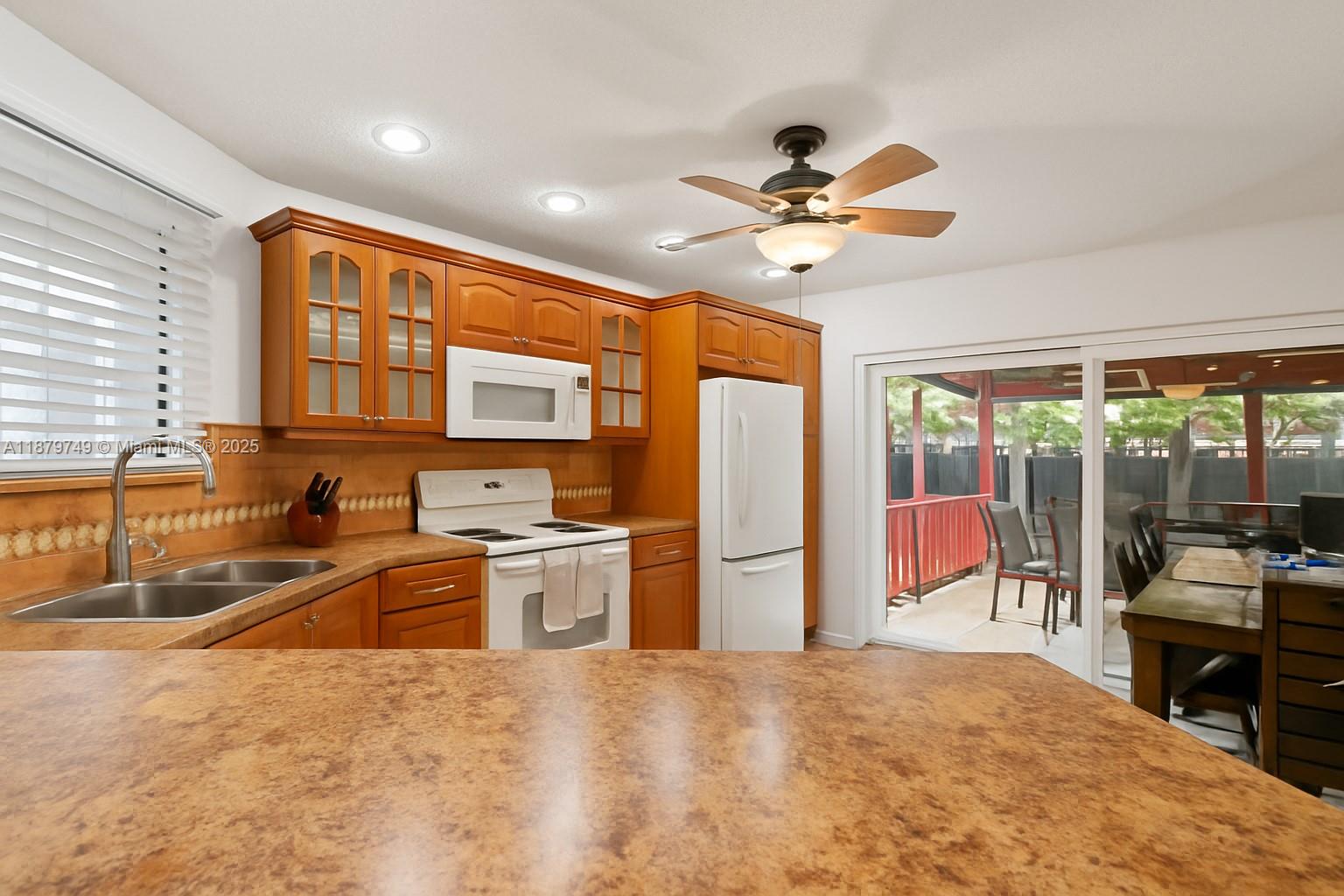 LORMAR I - Residential