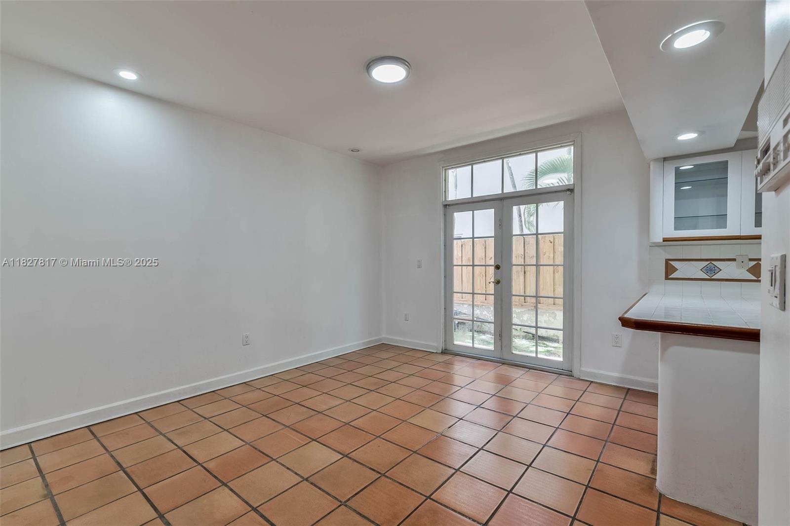 3136 Virginia St