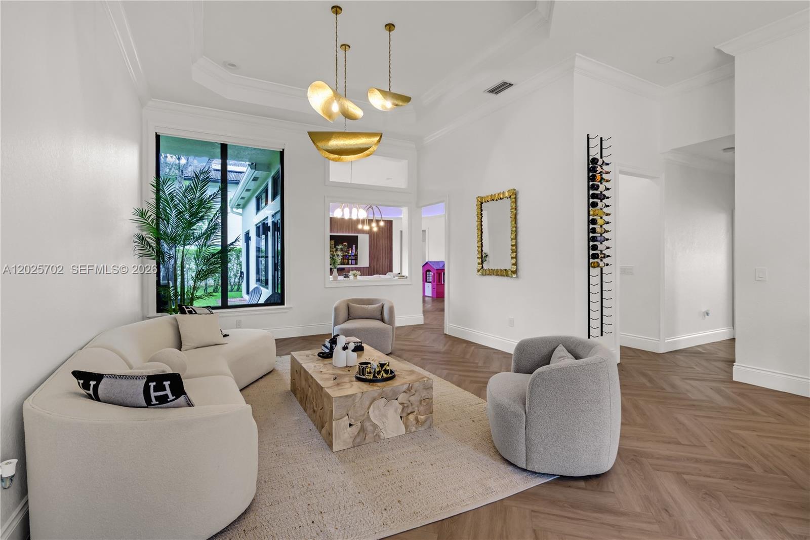 SUNSET LAKES PLAT THREE - Residential