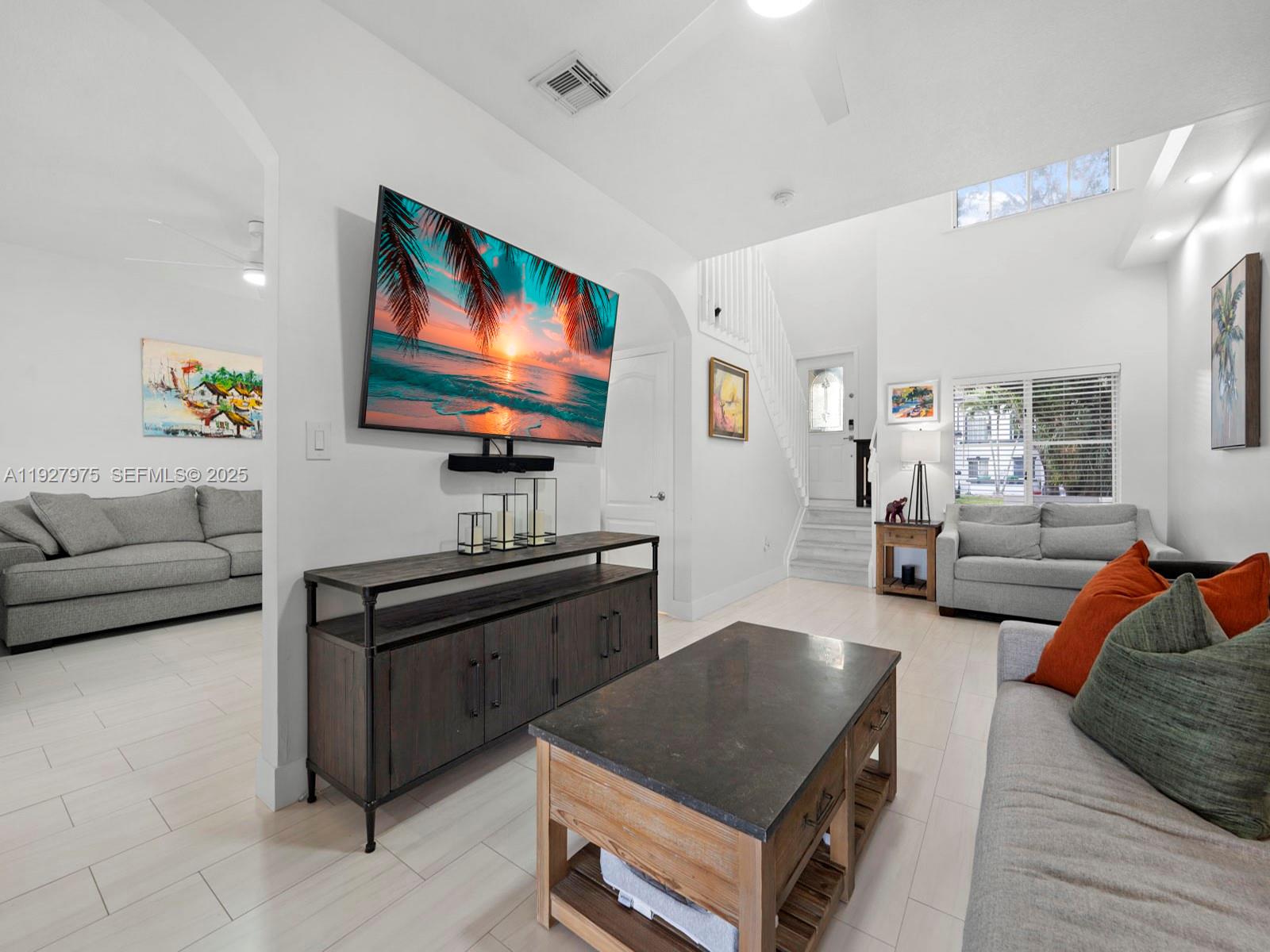 REPLAT OF PORTION OF M P - Residential Lease