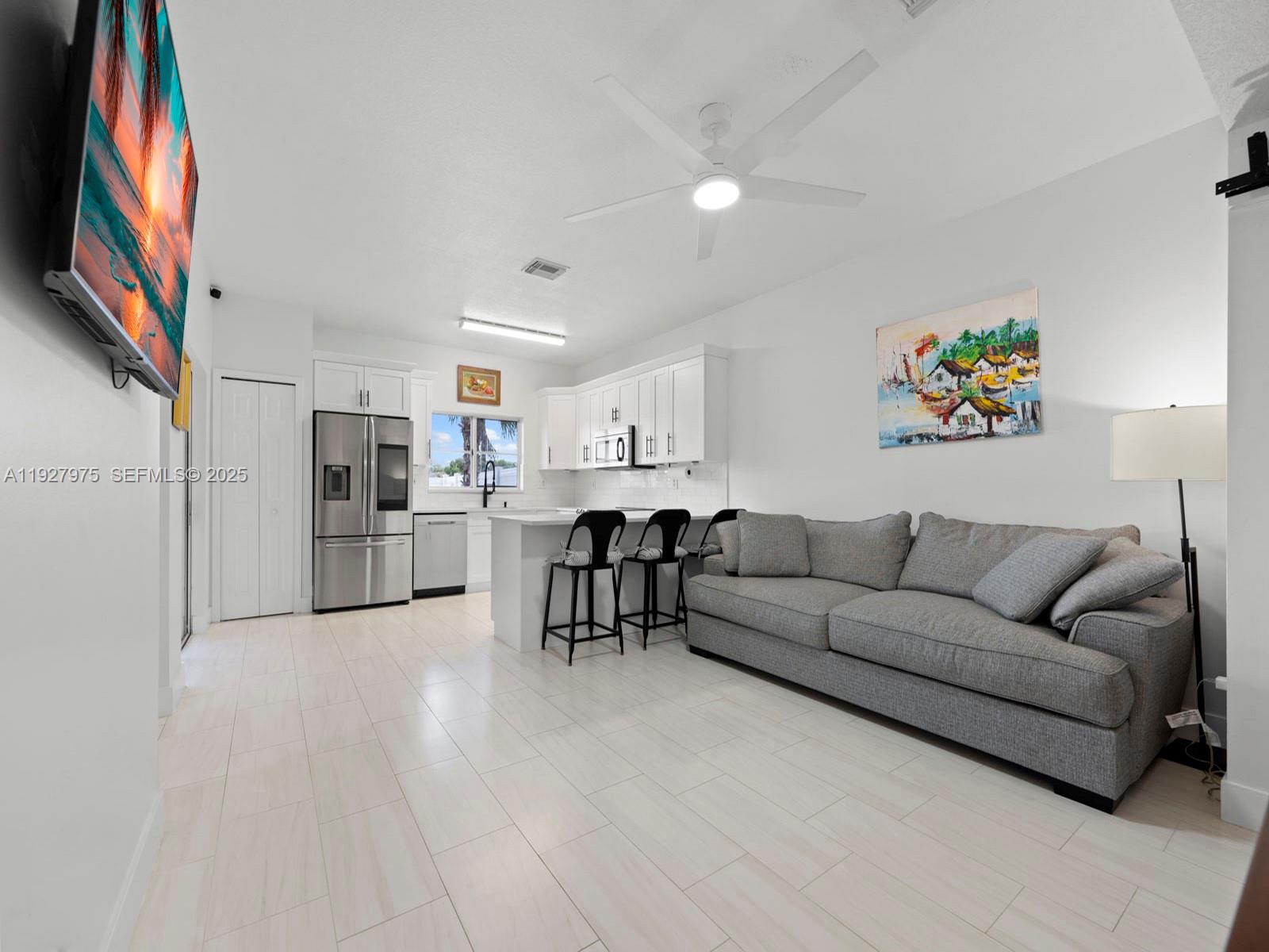 REPLAT OF PORTION OF M P - Residential Lease