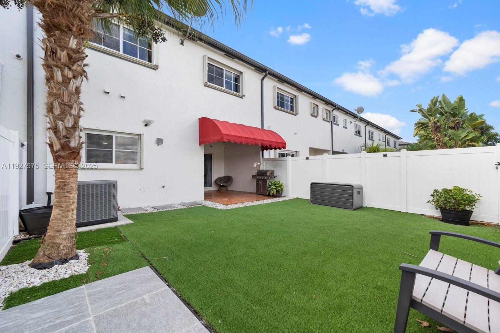 REPLAT OF PORTION OF M P - Residential Lease